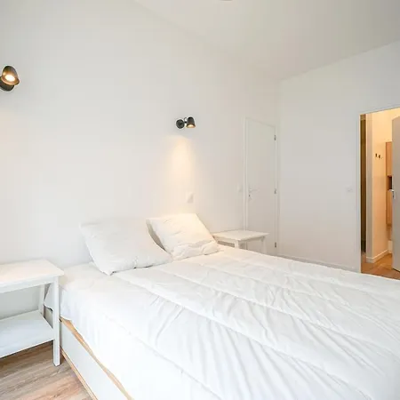Apartment Spacious Appt Close To Place Monge