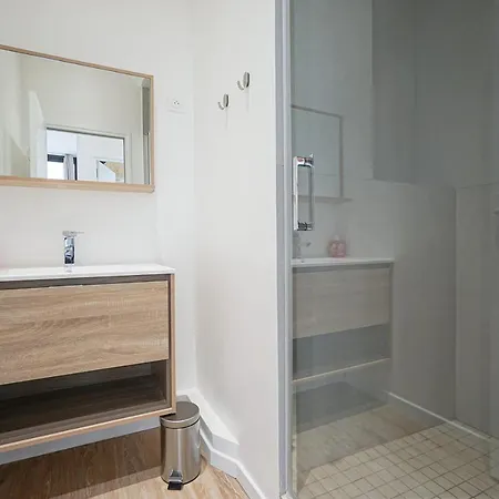 Apartment Spacious Appt Close To Place Monge Paris