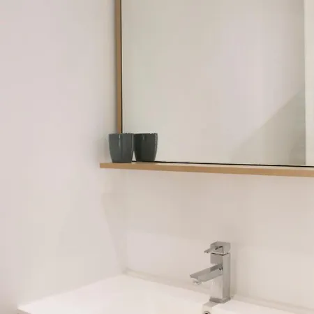 Spacious Appt Close To Place Monge Apartment *