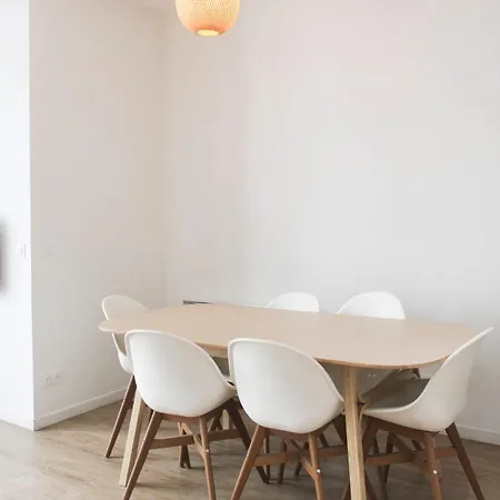 Apartment Spacious Appt Close To Place Monge
