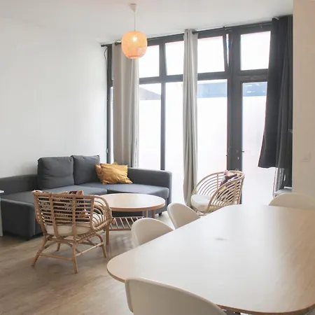Apartment Spacious Appt Close To Place Monge Paris